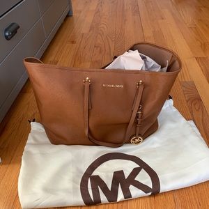 Michael Kors Tote